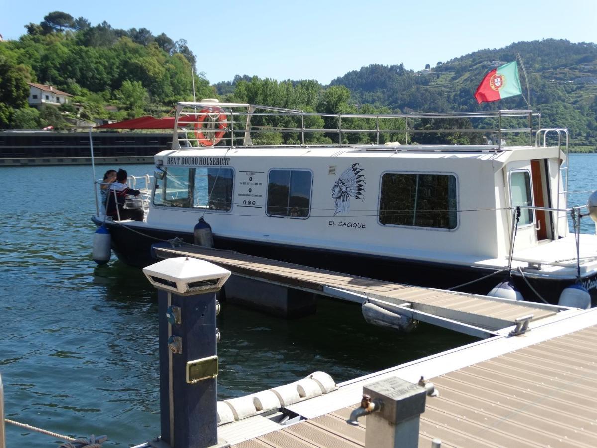 Douro Houseboats Hotel มาร์โก เดอ คานาเวเซส ภายนอก รูปภาพ