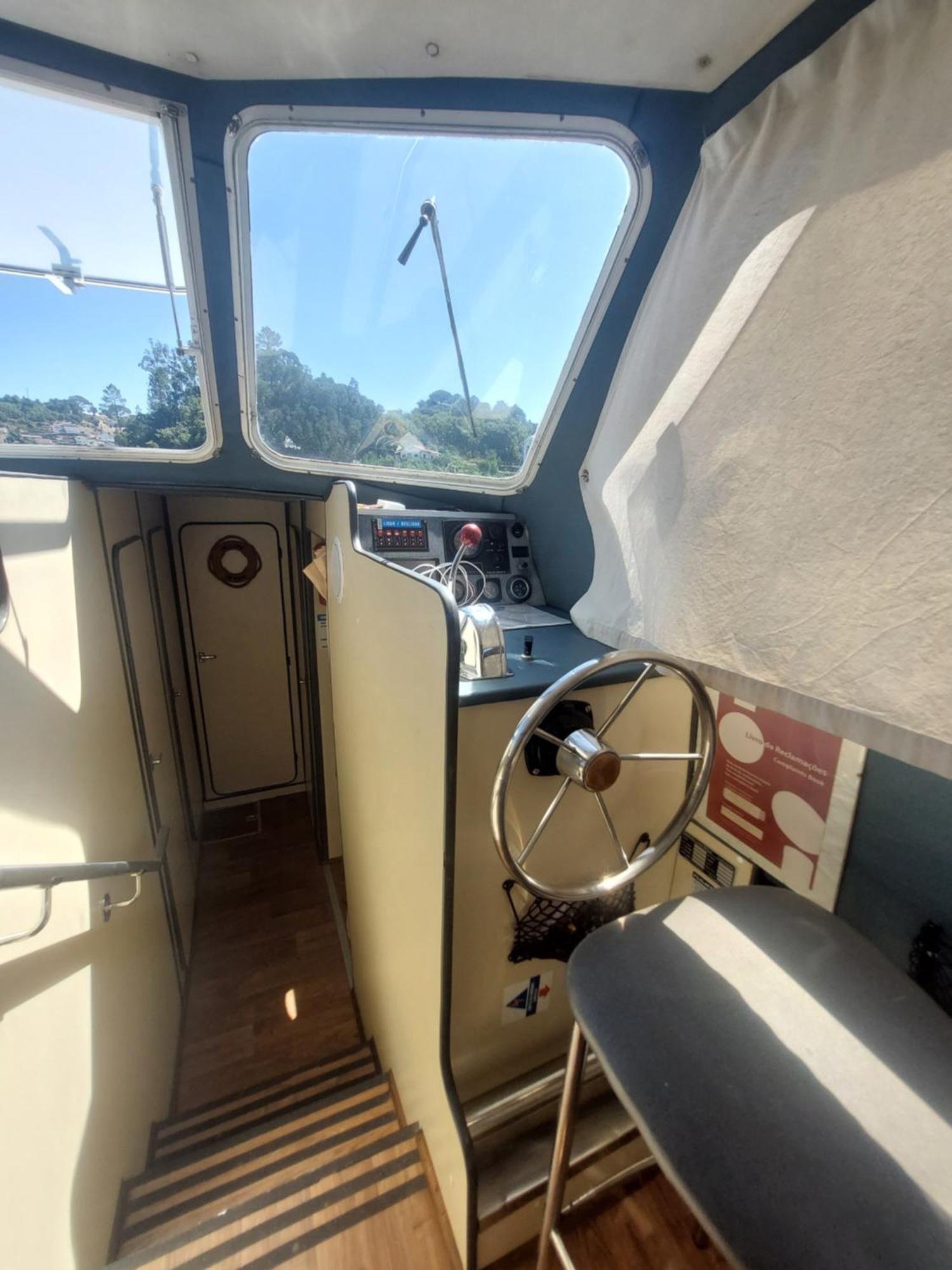 Douro Houseboats Hotel มาร์โก เดอ คานาเวเซส ภายนอก รูปภาพ