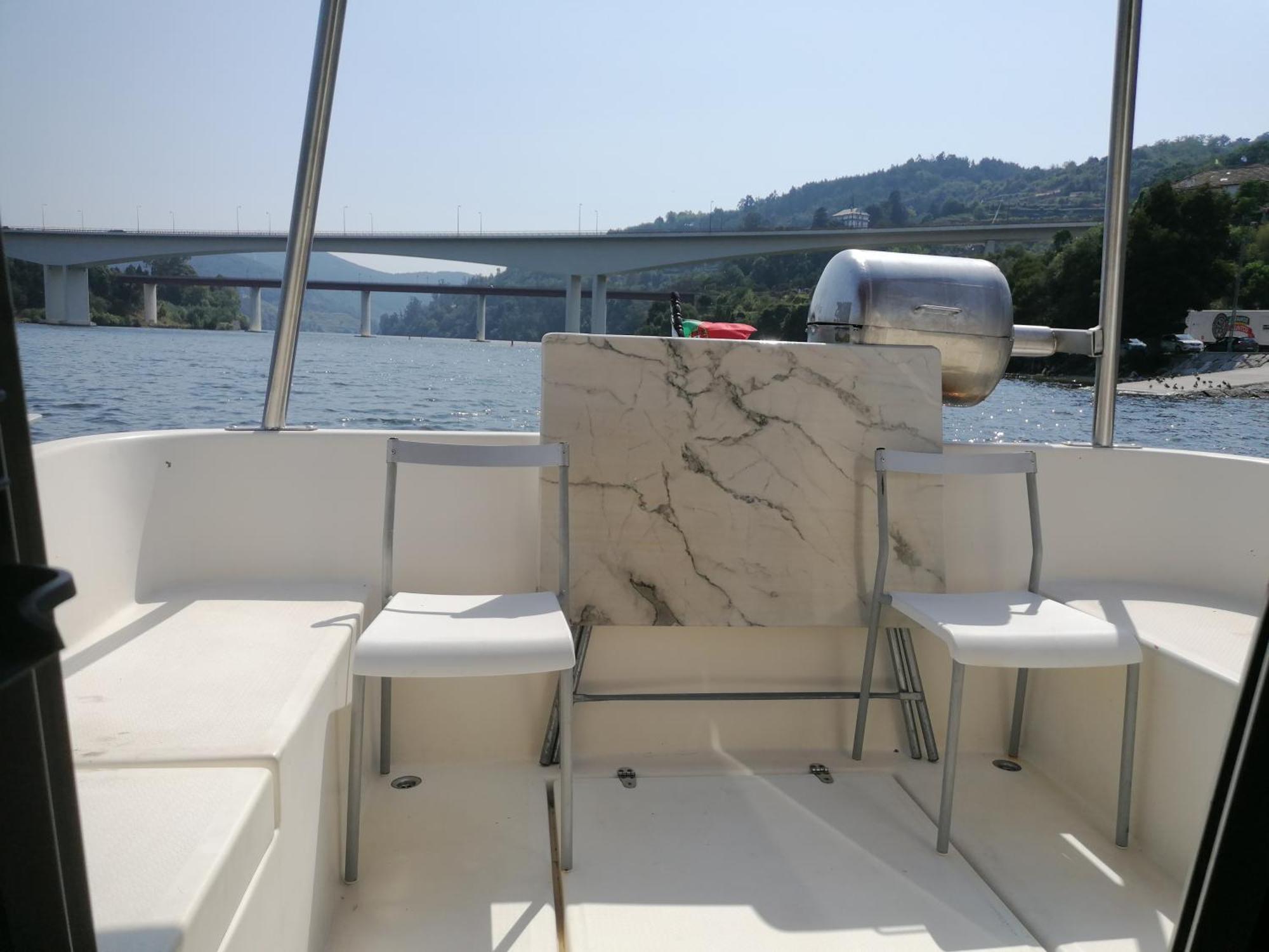 Douro Houseboats Hotel มาร์โก เดอ คานาเวเซส ภายนอก รูปภาพ